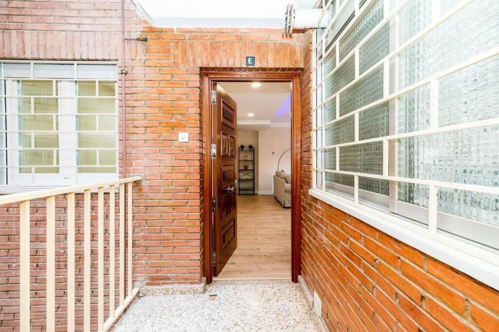 Modern Apartment Close To The City Center And Alhambra Granada Exterior foto