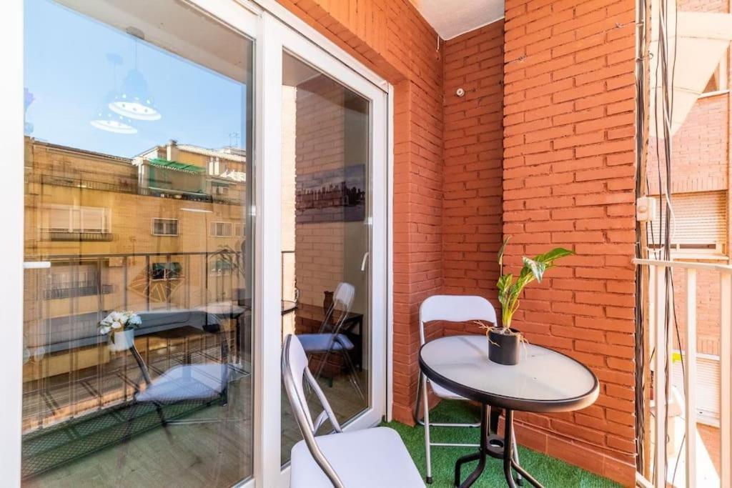 Modern Apartment Close To The City Center And Alhambra Granada Exterior foto